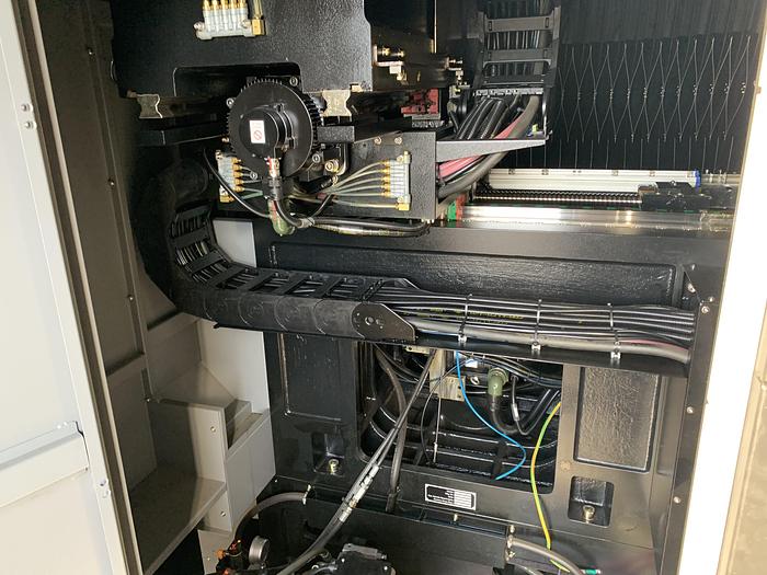 Used 2018 HURCO VC500i 5-Axis Vertical Machining Center