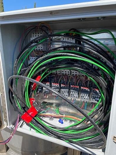 Used 250 Gallon Type 316 S/S Precision Stainless Vertical Jacketed Pressure Tank