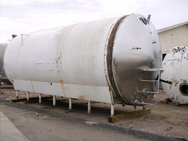 Used 10000 GALLON CHERRY FHW STORAGE TANK WITH 75 SQ FT SURFACE AREA