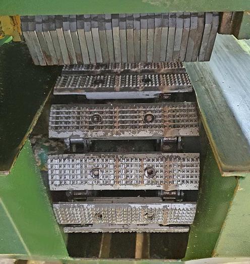 Used 1985 CML Itlay CML Multi blade saw SCA 220 R T250