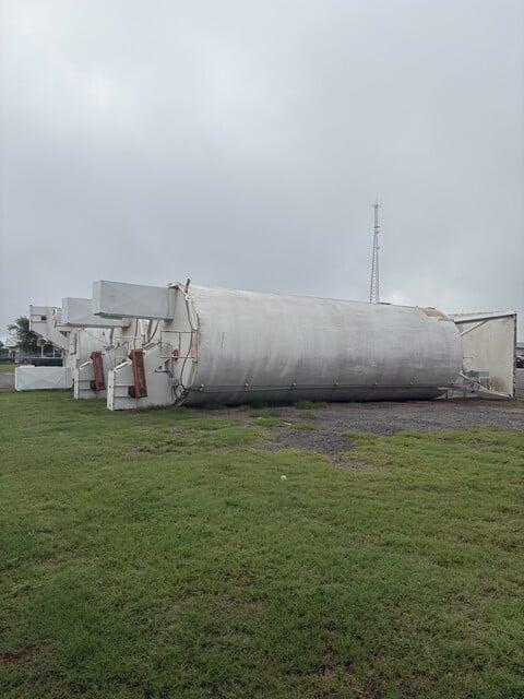 Used Appco #5000, e-tank silos