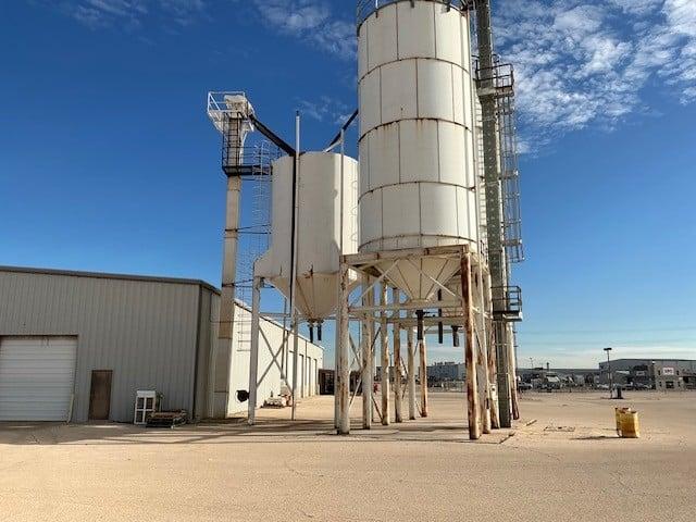 Used Silo storage systems (2 available)