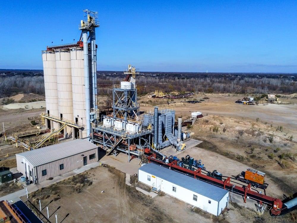 Used 30" wide x 150' long, Superior #30x150, channel frame conveyor, skirting with dust covers, six (6) inlets per section, 10 HP motor