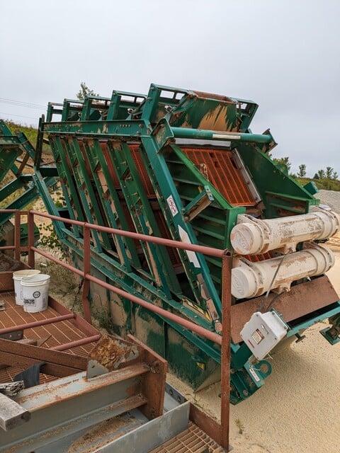 Used Derrick 5-deck Stack Sizer screens