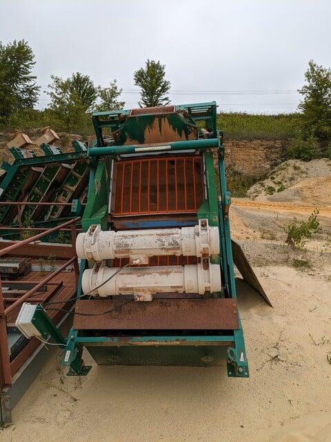 Used Derrick 5-deck Stack Sizer screens