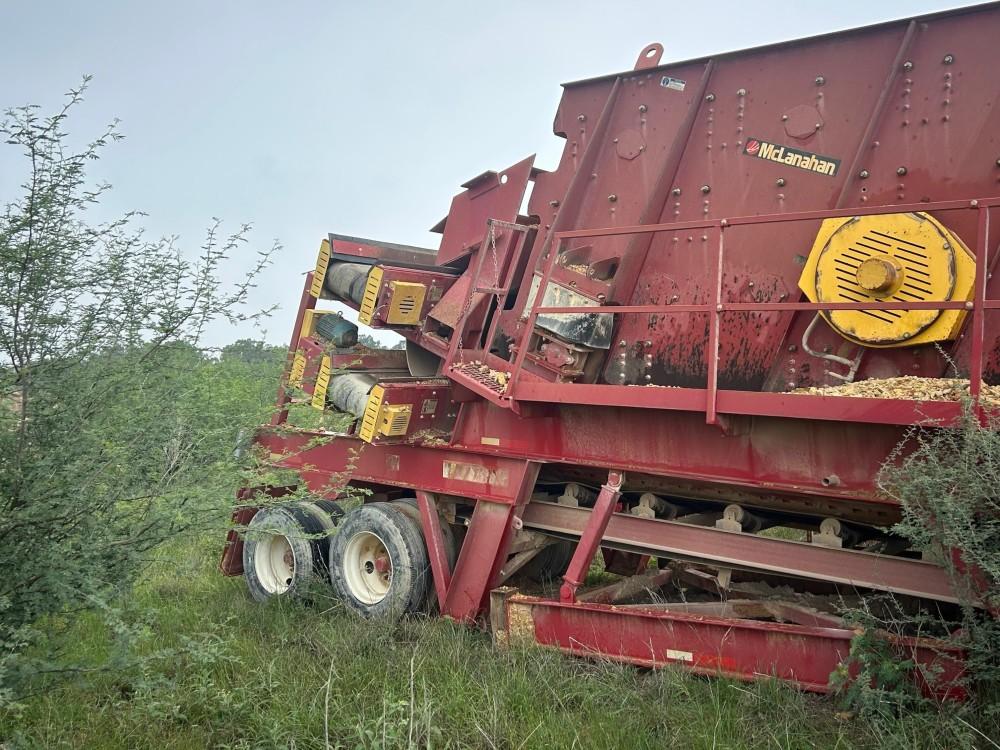 Used 72" x 192" McLanahan #616TD, portable screen chassis, triple deck screen plant