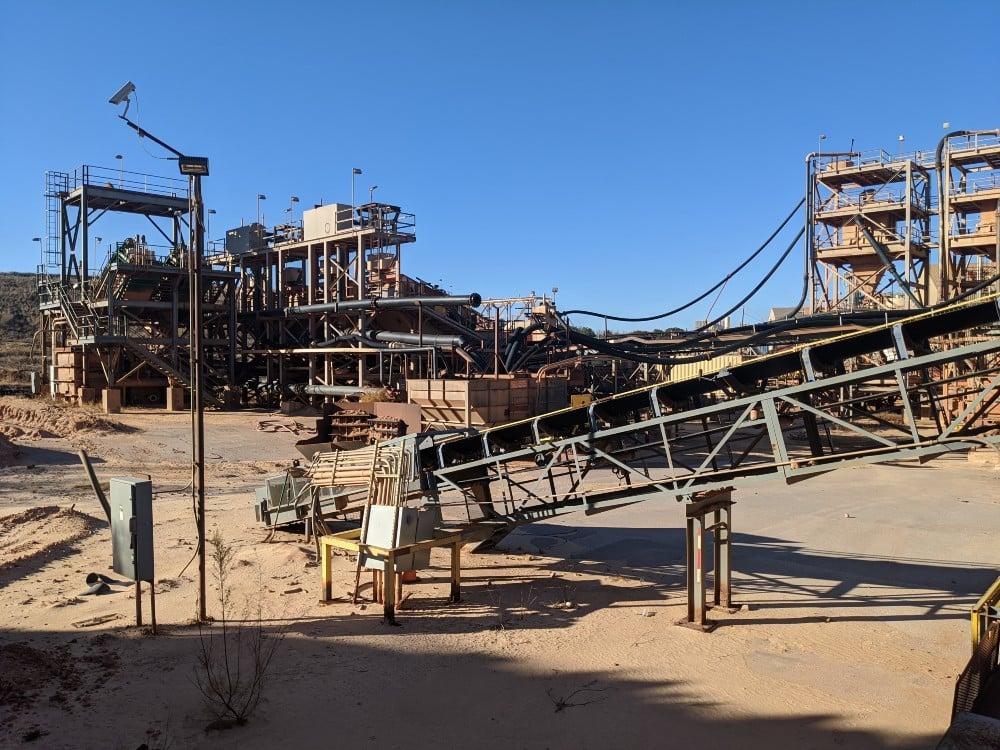 Used Derrick 5-deck Stack Sizer screens