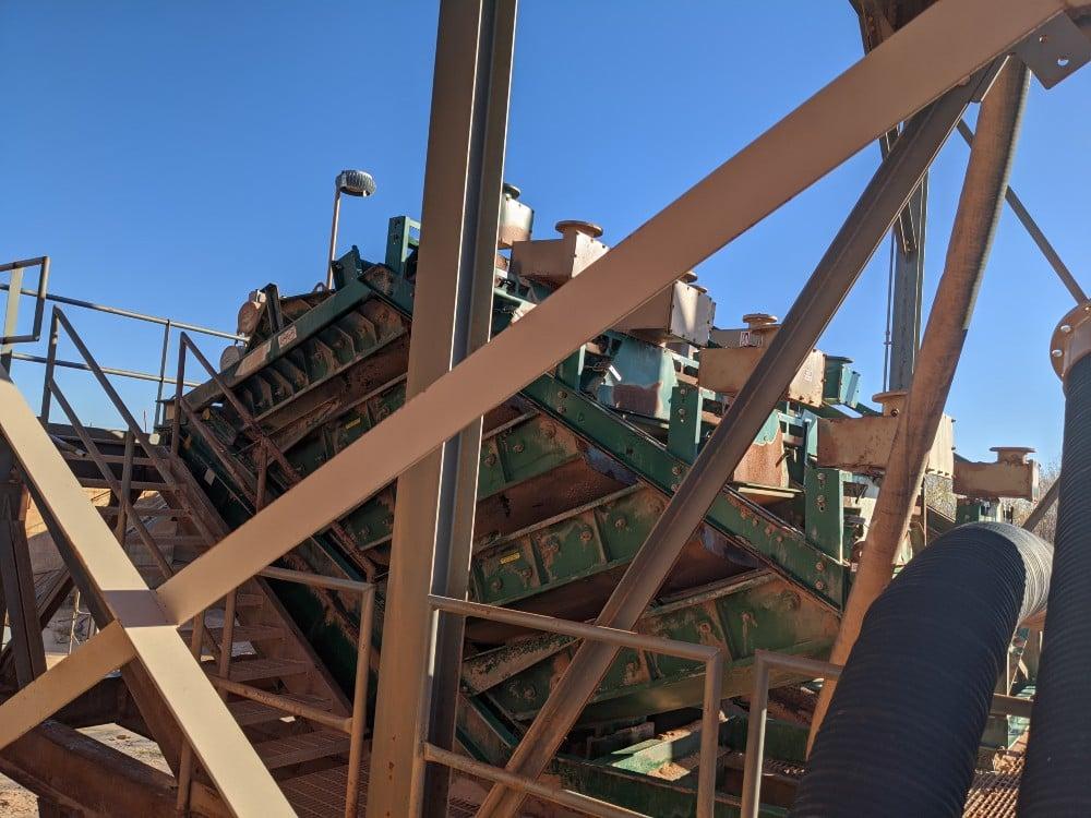 Used Derrick 5-deck Stack Sizer screens