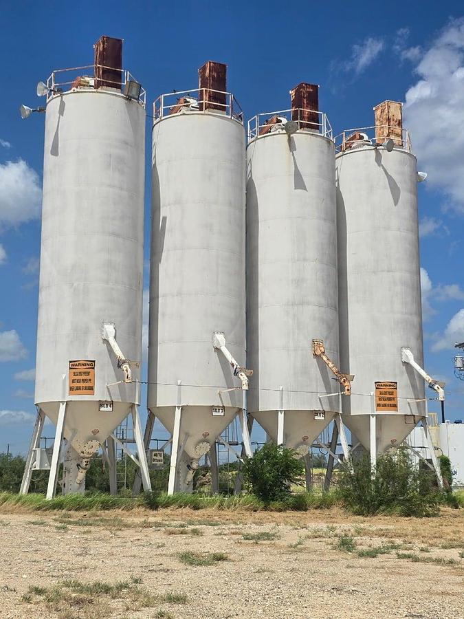Used Appco #5000, e-tank silos
