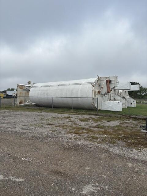Used Appco #5000, e-tank silos