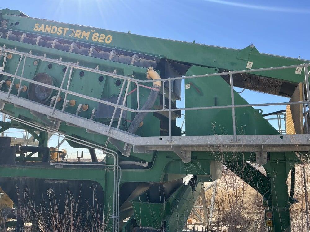 Used McCloskey Sandstorm 620 wash plant