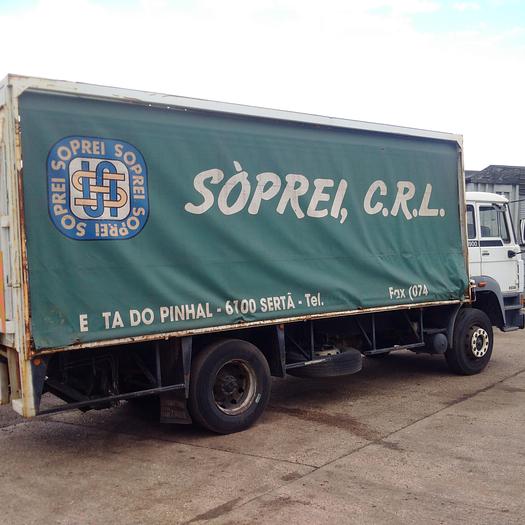 Usado 1988 DAF 1900 ATI curtainsider truck.