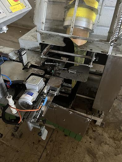 Used 1997 Cpack VAC 929