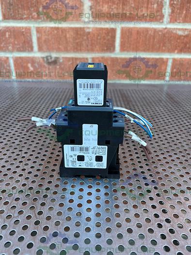 Used Siemens 3RT2028-1BB40 Contactor Relay