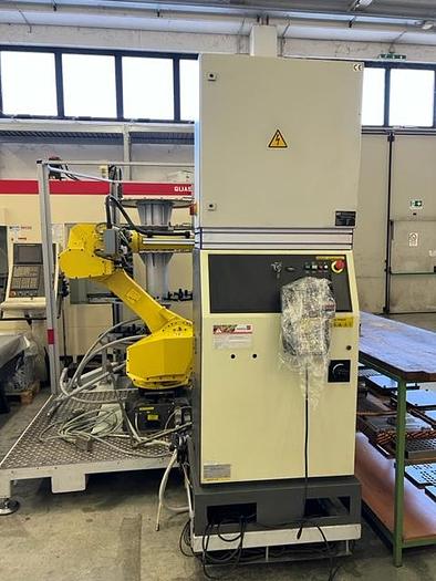 Usato CENTRO ALTA VELOCITÀ COMPLETO DI CARICO E SCARICO PEZZO E PALLET