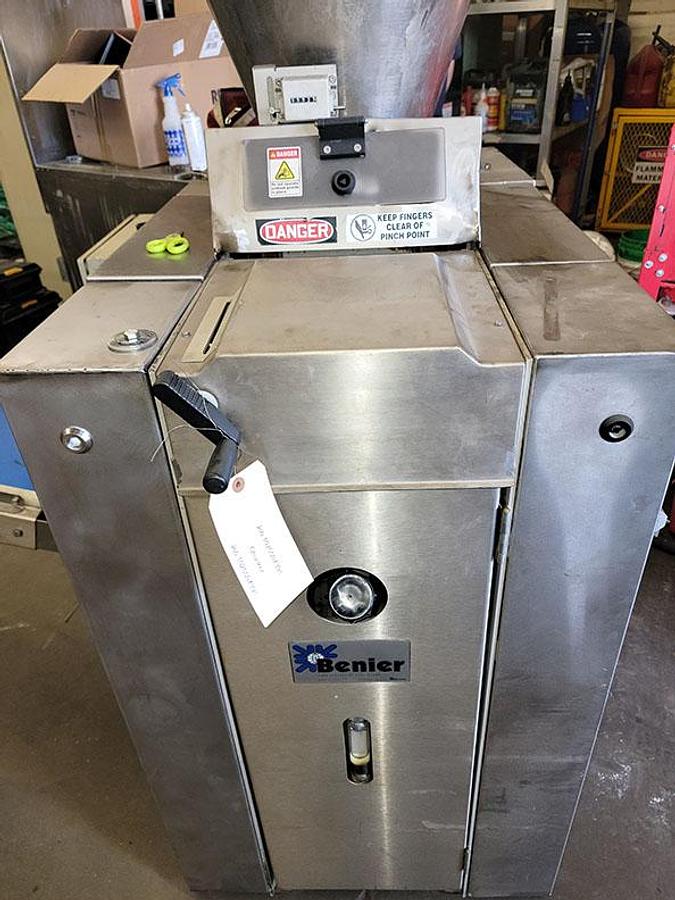 Refurbished Benier Bread and Roll System