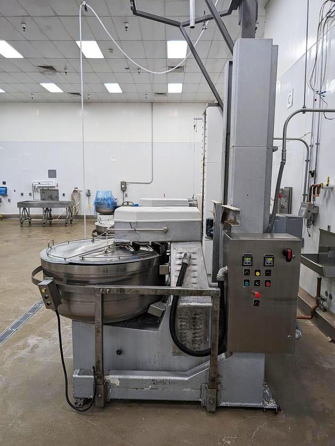 Used Empire AR 300 Tippable Mixer