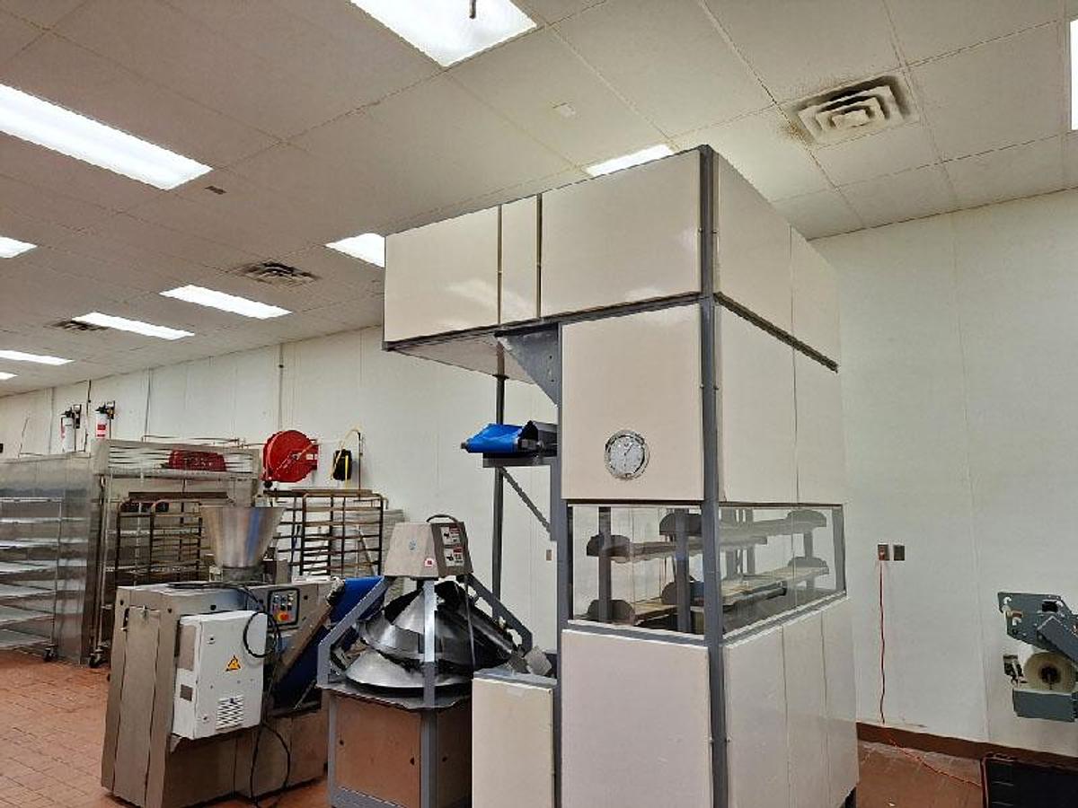 Refurbished Benier Bread and Roll System