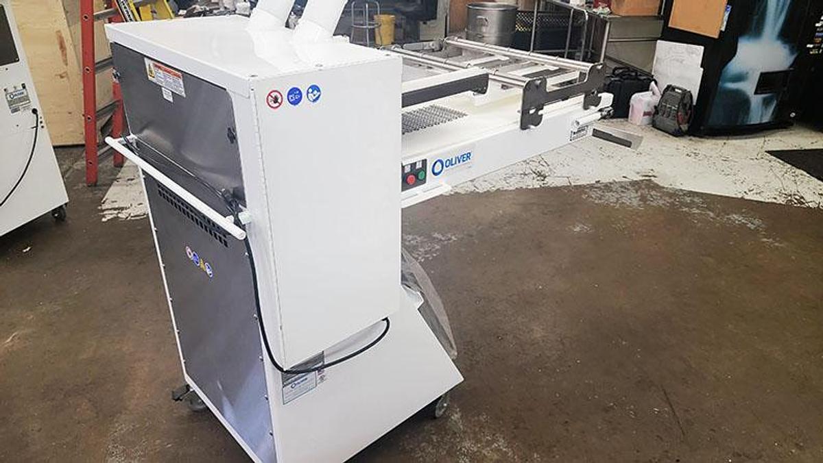 Demo Oliver 4-24 BL2 Bolillo Moulder