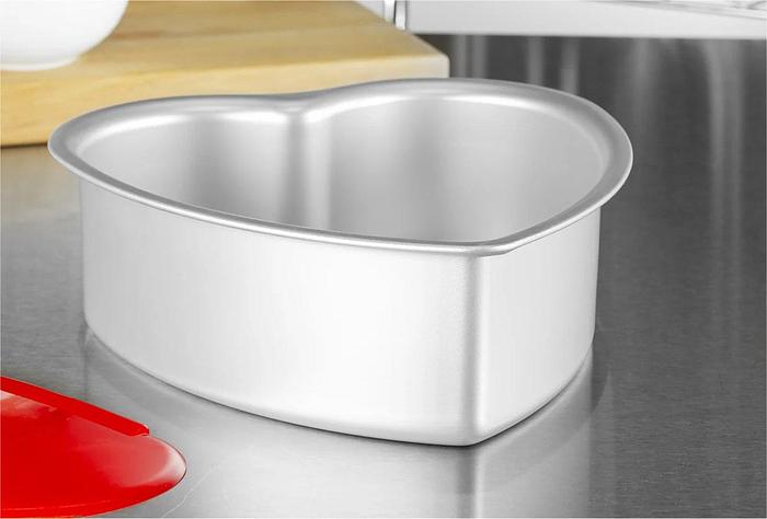 Fat Daddio's Anodized Aluminum Baking Pans