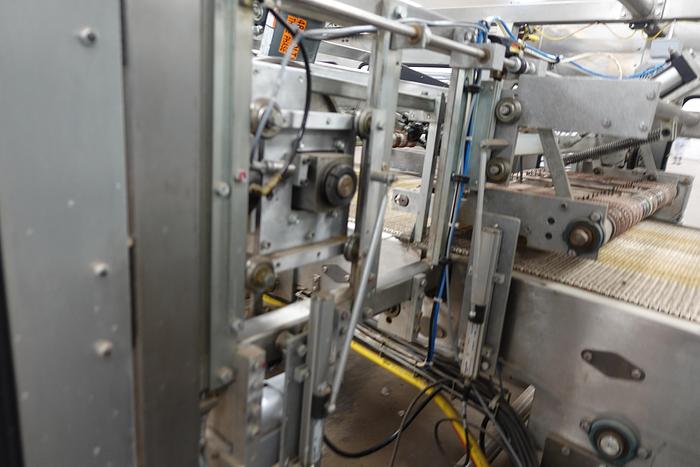 Used Bulk Bun Slicing and Packaging