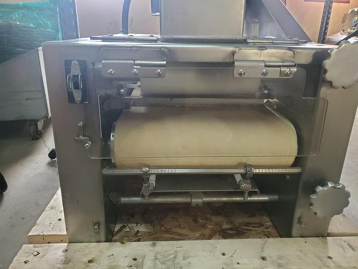 Used MOLINE S76 COUNTERTOP DOUGH MOULDER STAINLESS STEEL
