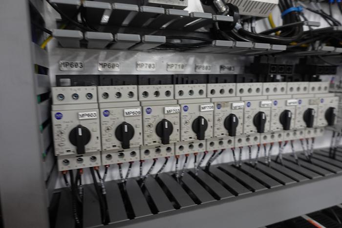 Used Bulk Bun Slicing and Packaging