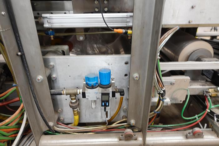 Used Bulk Bun Slicing and Packaging