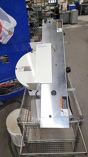 Used Dutchess M-270 Bun/Bagel/Bread Slicer