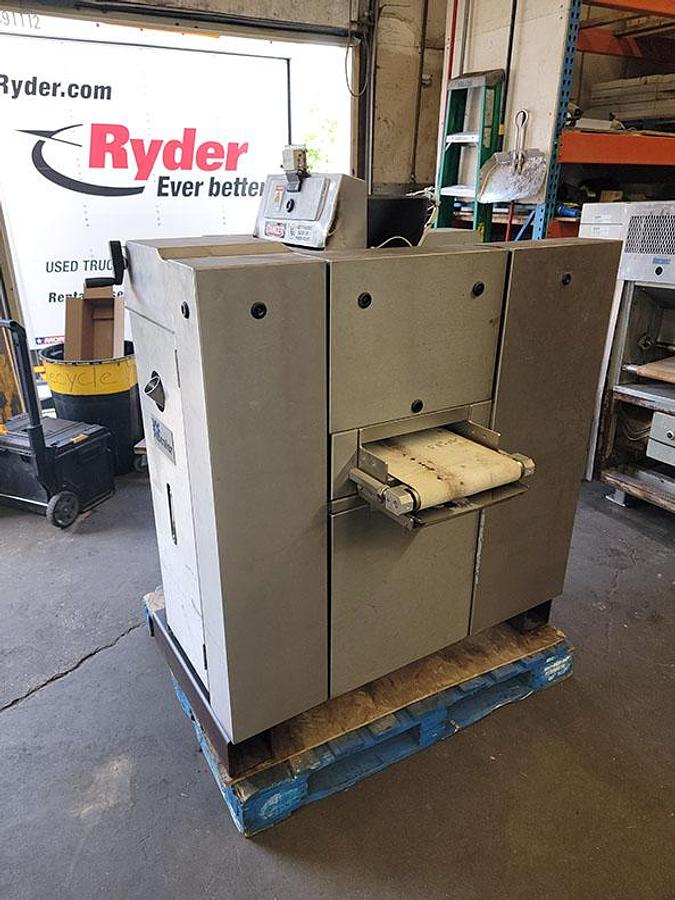Refurbished Benier Bread and Roll System