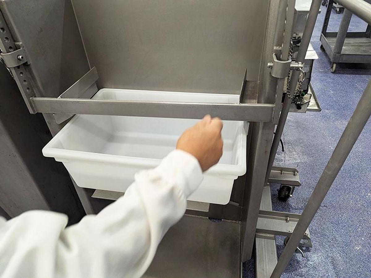 Used Rheon V4 Divider M#VX 122 w/ Stretcher, Slitter, Panner and Dough Lift