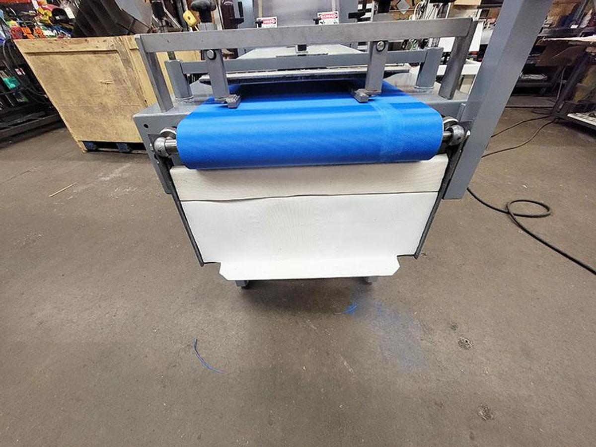 Refurbished Benier Bread and Roll System