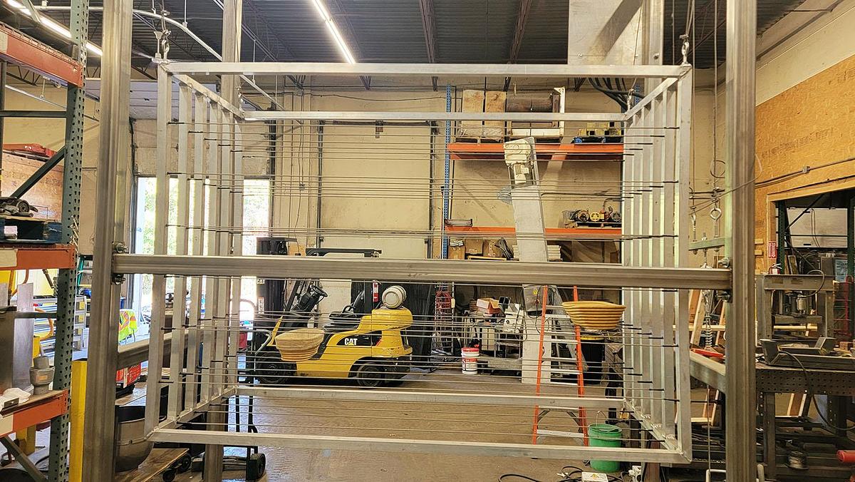 Banneton Elevated Storage Rack