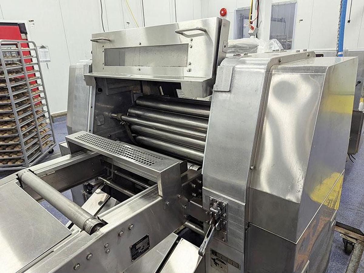 Used Rheon V4 Divider M#VX 122 w/ Stretcher, Slitter, Panner and Dough Lift