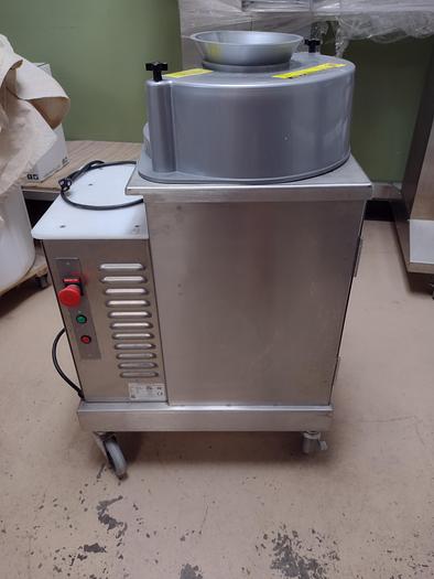 Used Somerset SDD-450 Divider