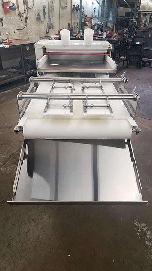 Demo Oliver 4-24 BL2 Bolillo Moulder