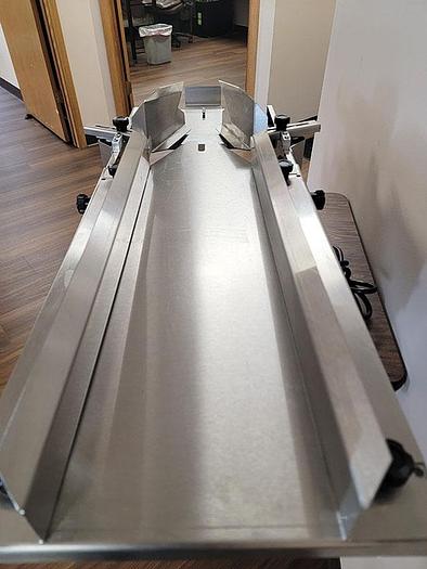 Harvest HB-117 Bread and Bun Bagger (COUNTERTOP)