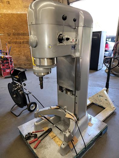 Refurbished HOBART V1401 PLANETARY MIXER NO Bowl Guard