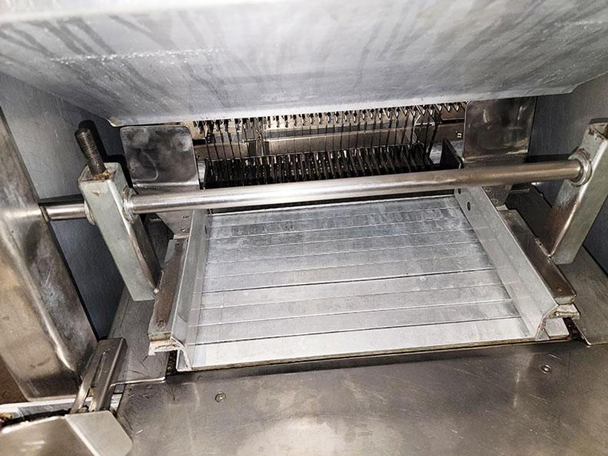 Refurbished UBE M#10 Slicer