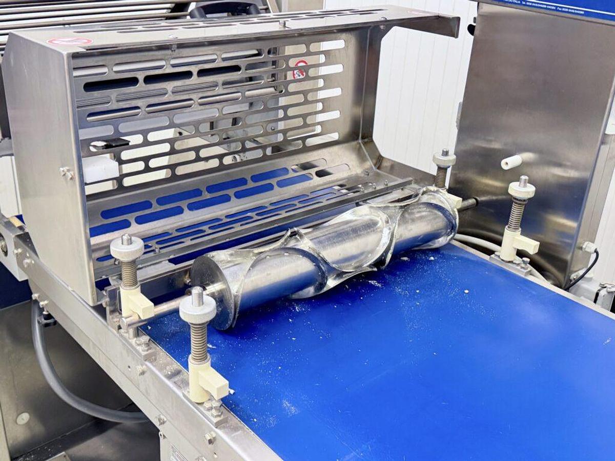 Used Canol make up pastry line Canolino 5.2