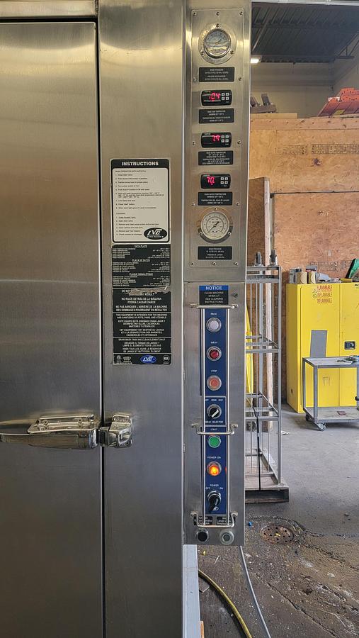 Refurbished LVO RW1548G Rack Washer