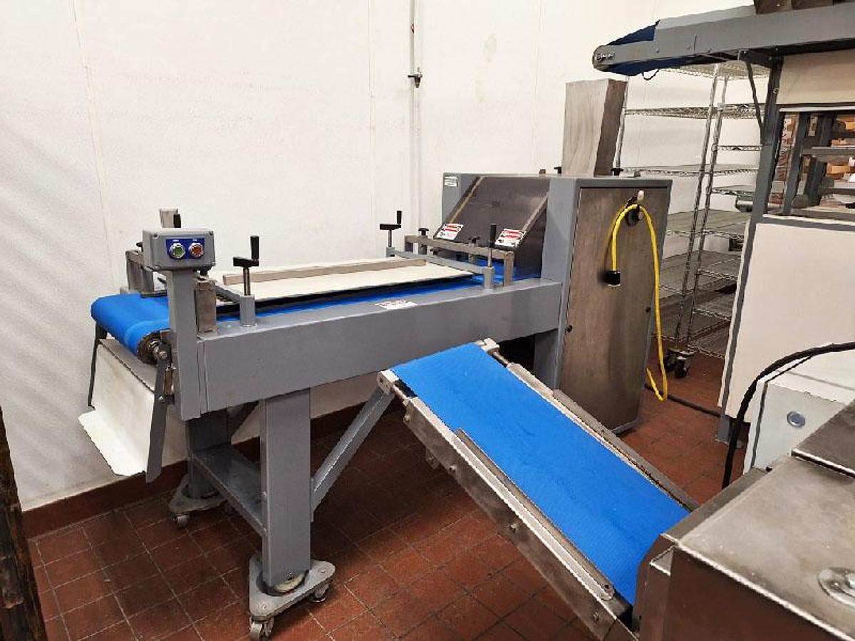 Refurbished Benier Bread and Roll System