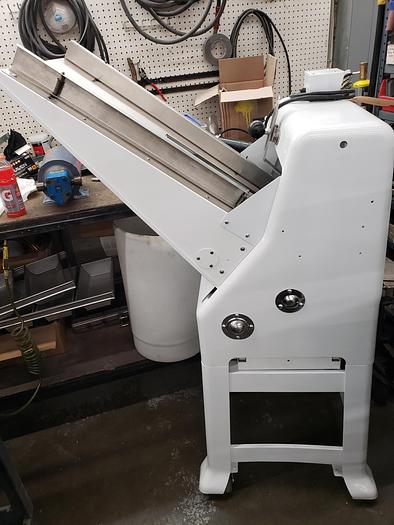 Refurbished Oliver 797 Bread Slicer 1/2" Slice