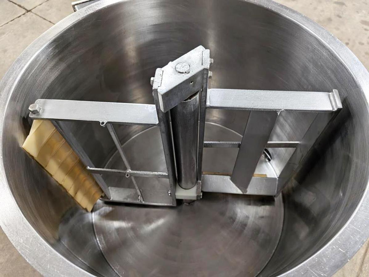 Used Savage 450 Chocolate Melter