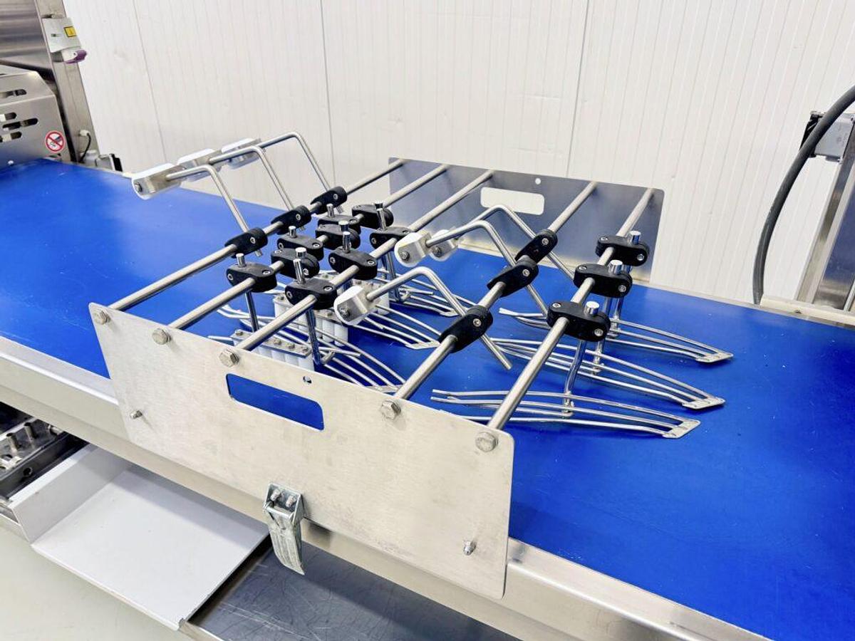 Used Canol make up pastry line Canolino 5.2