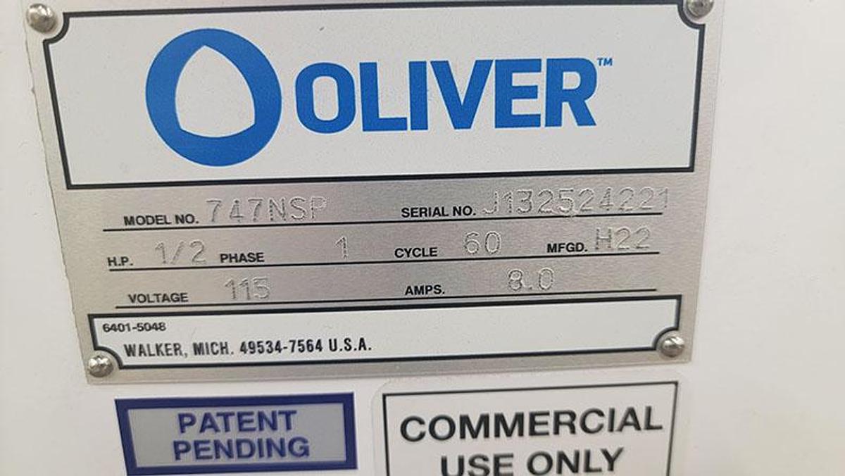 Demo Oliver Pro Select 747 - 1/2" Slice