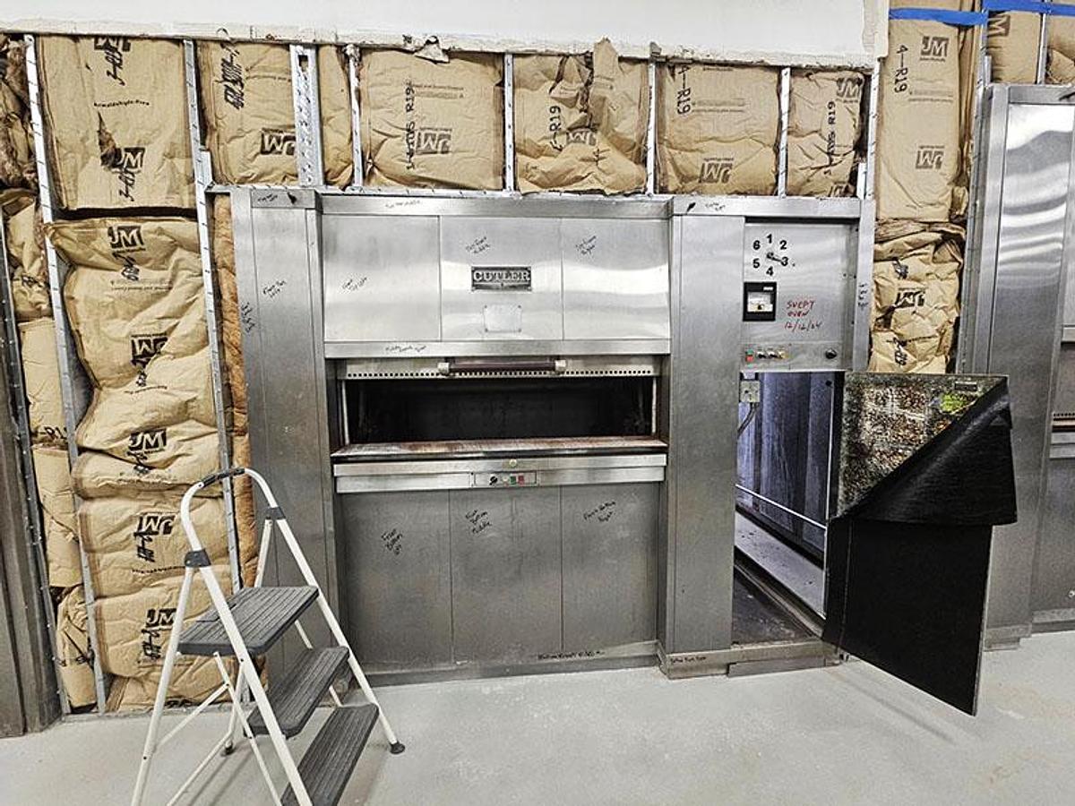 Used Cutler K 752-6 Revolving Tray Oven