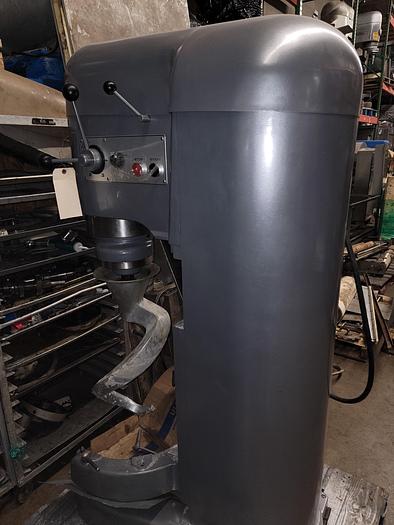 Refurbished HOBART V1401 PLANETARY MIXER NO Bowl Guard