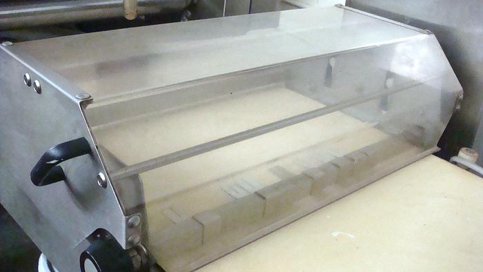 Used SOLD  FRITSCH EASLINE MAKE-UP LINE