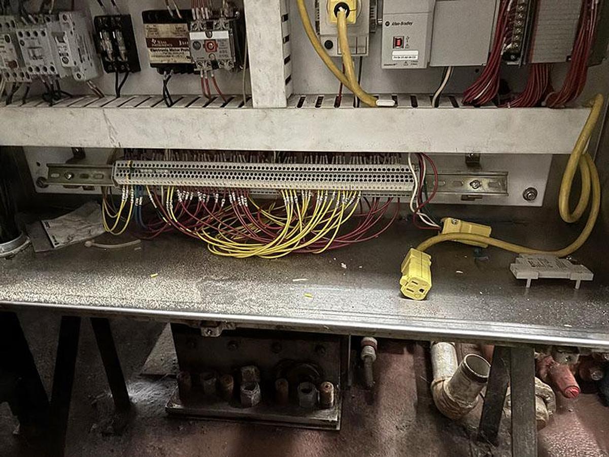 Refurbished Peerless HS13 HD Horizontal Roller Bar Mixer and Scaling Hopper